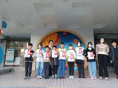 114.12.17 頒獎圖片